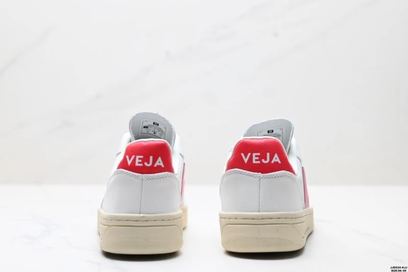 Sustainable Veja Shoes 2824