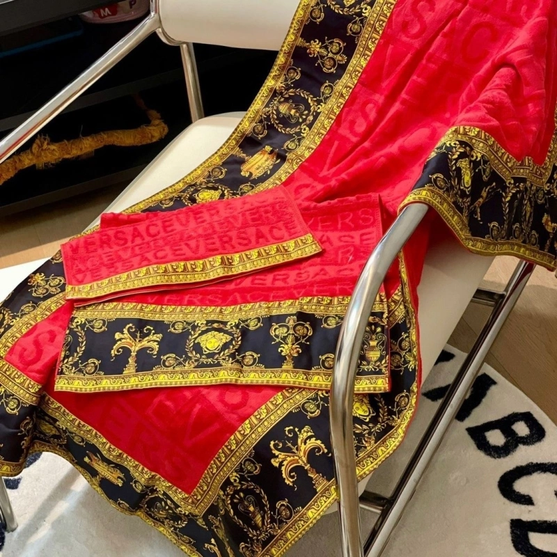 ZeroBulk Versace Bath Towel 255675