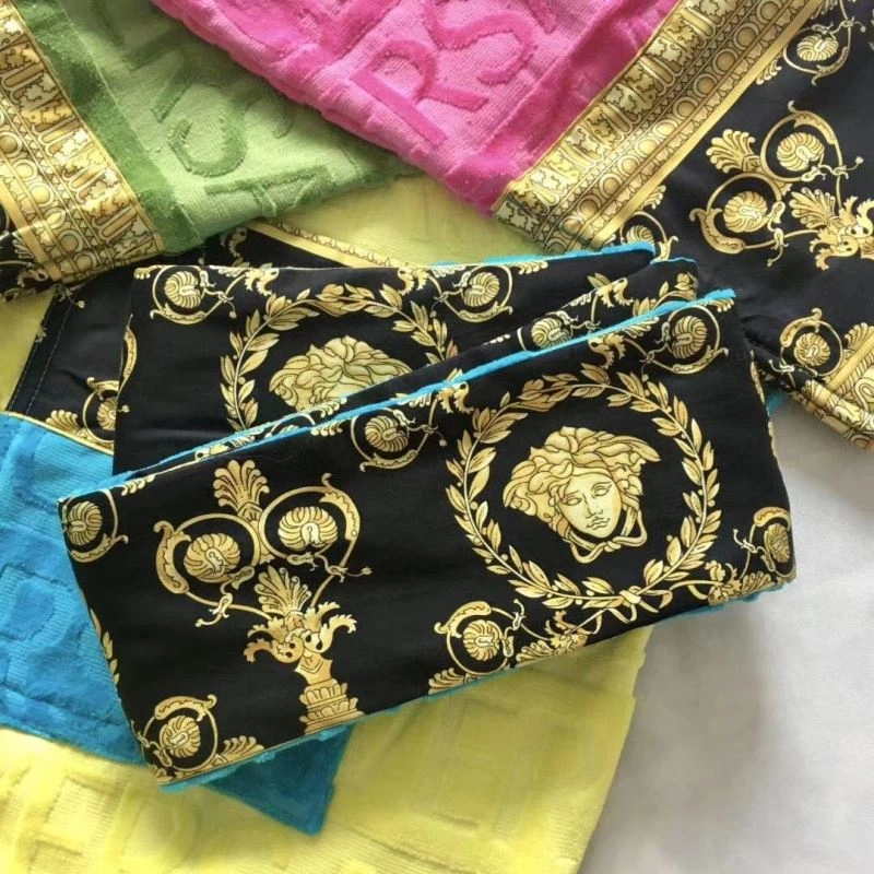 Vibrant Versace Bathrobe 255681