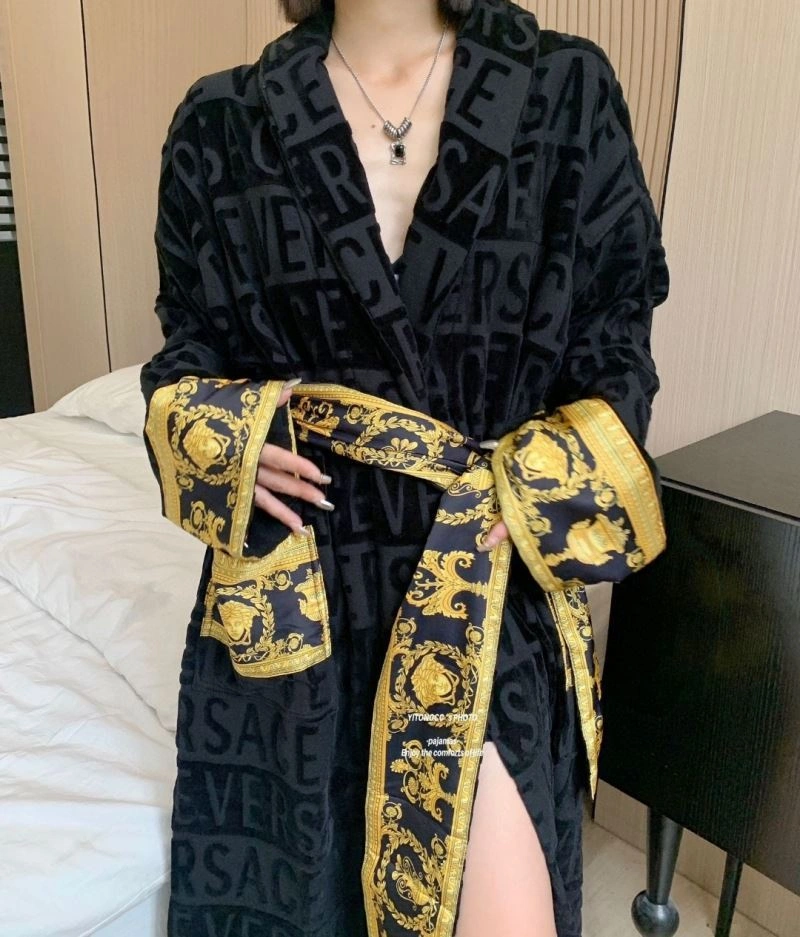 Reliable Versace Bathrobe 255708