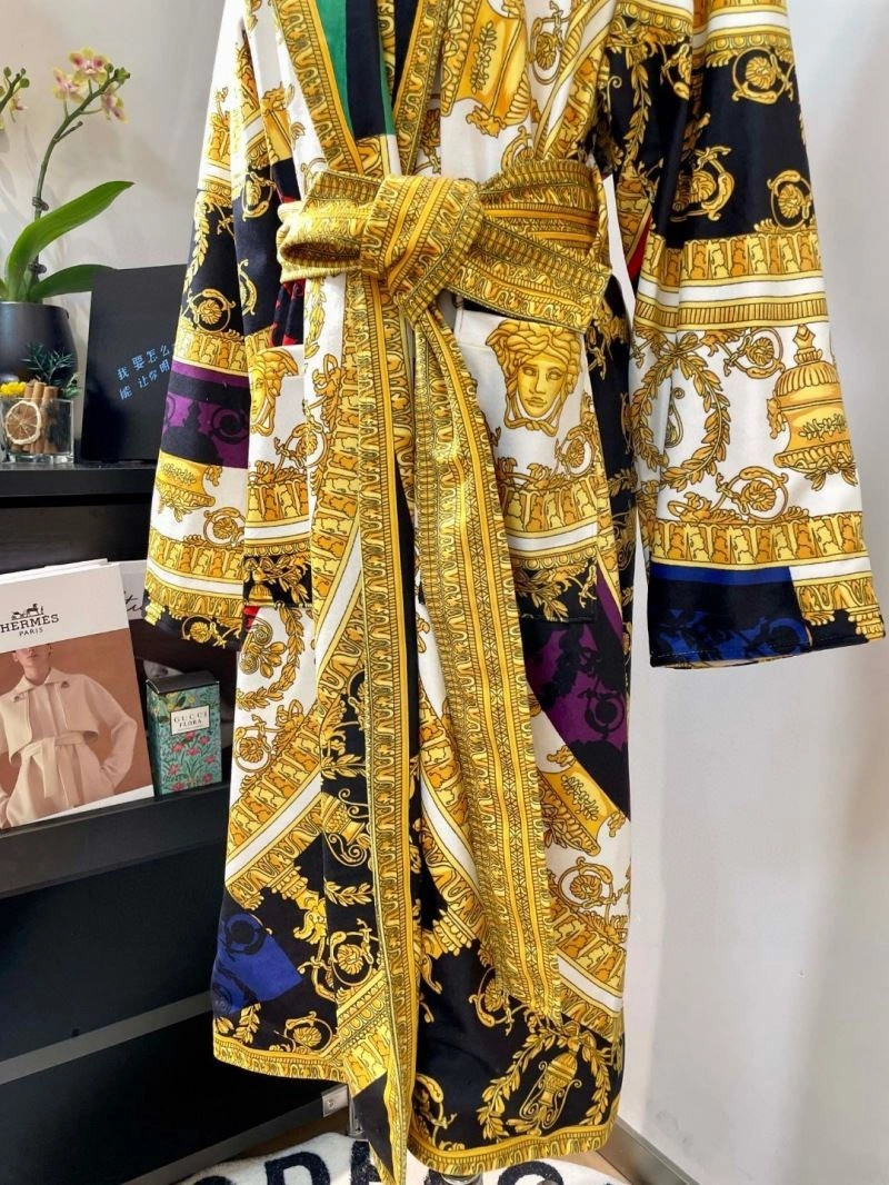 Versace Bathrobe Comfortable 255682