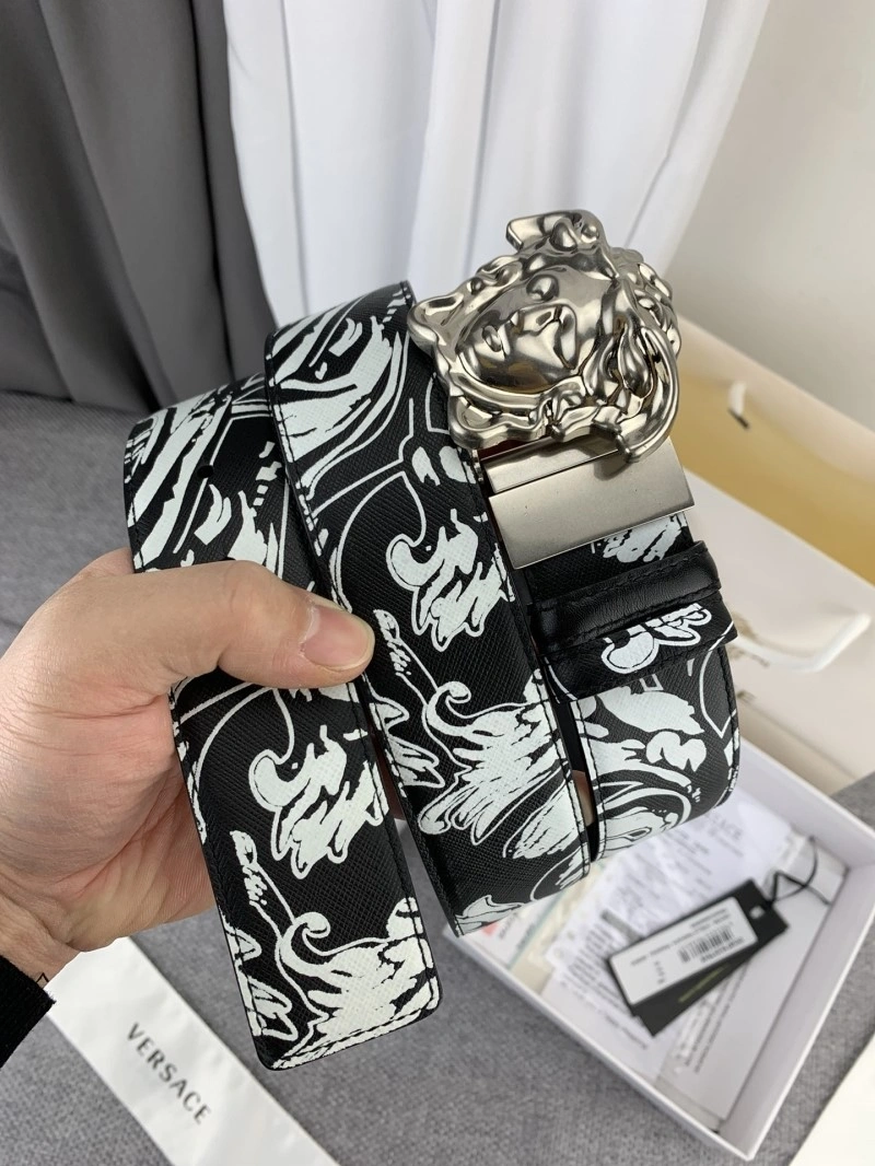 Versace Belts ZipUp 305689