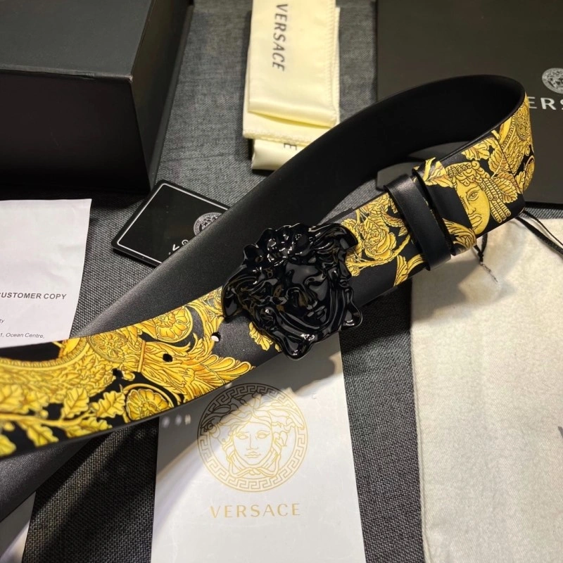 Versace Belts Bright 305695