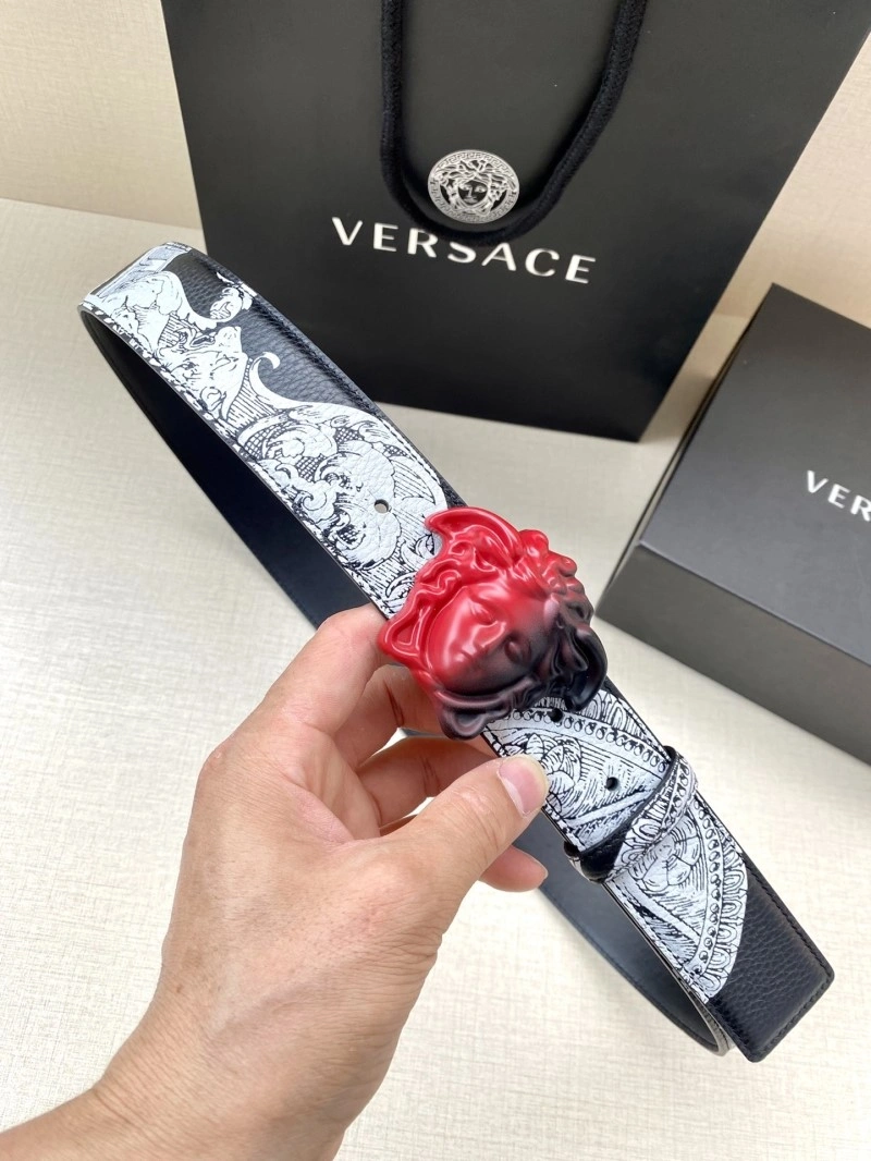 Cozy Versace Belts 305492