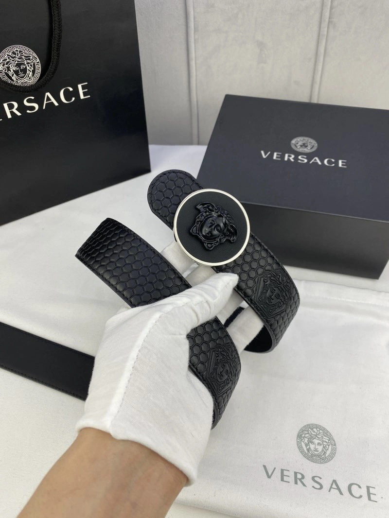 Trendsetting Versace Belts 305497