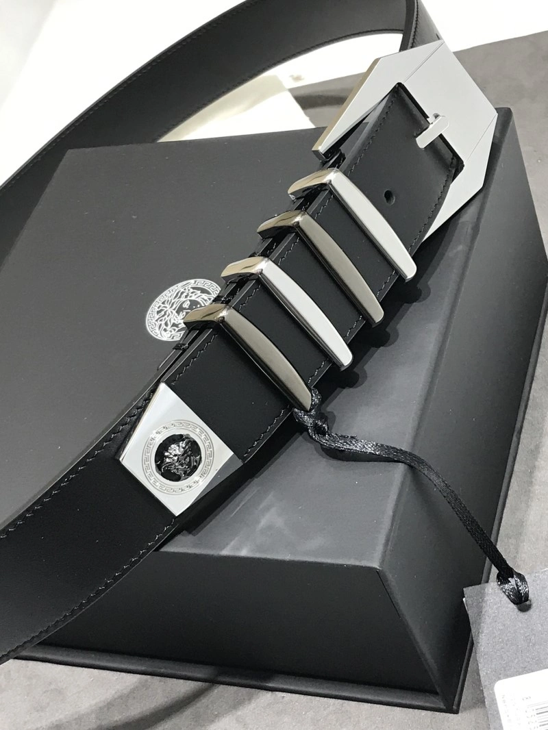 UrbanChic Versace Belts 305340