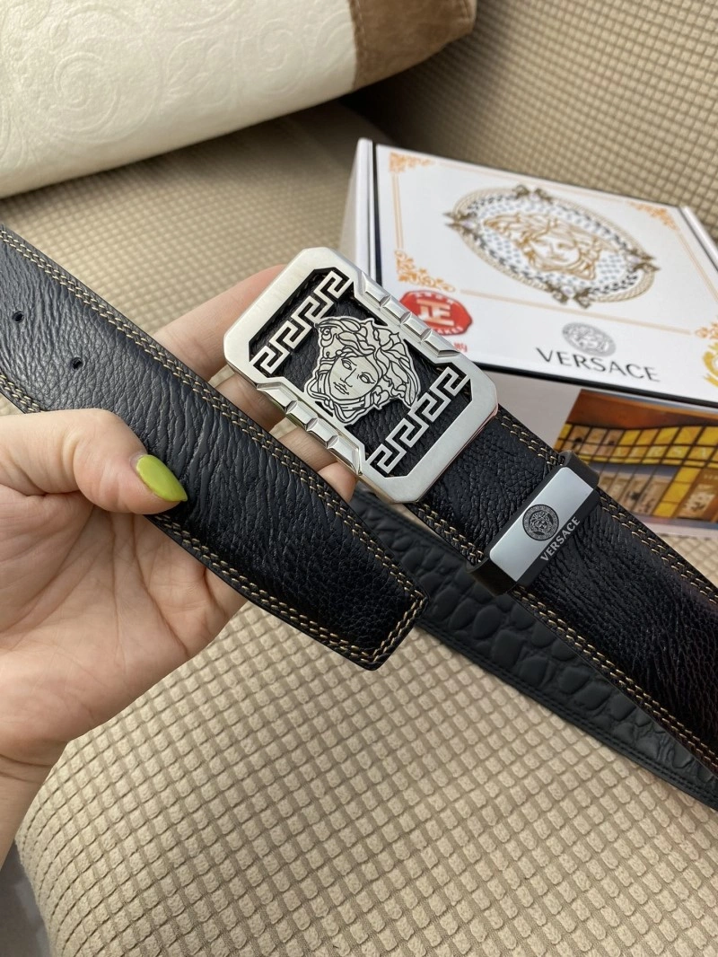 Cozy Versace Belts 304402
