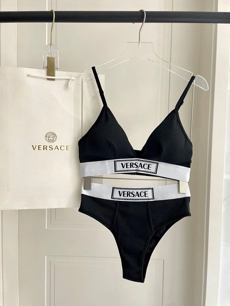 Vibrant Versace Bikins 255753