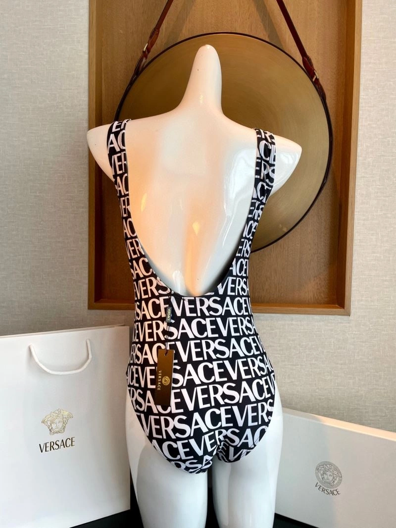 EyeCatching Versace Bikins 255709