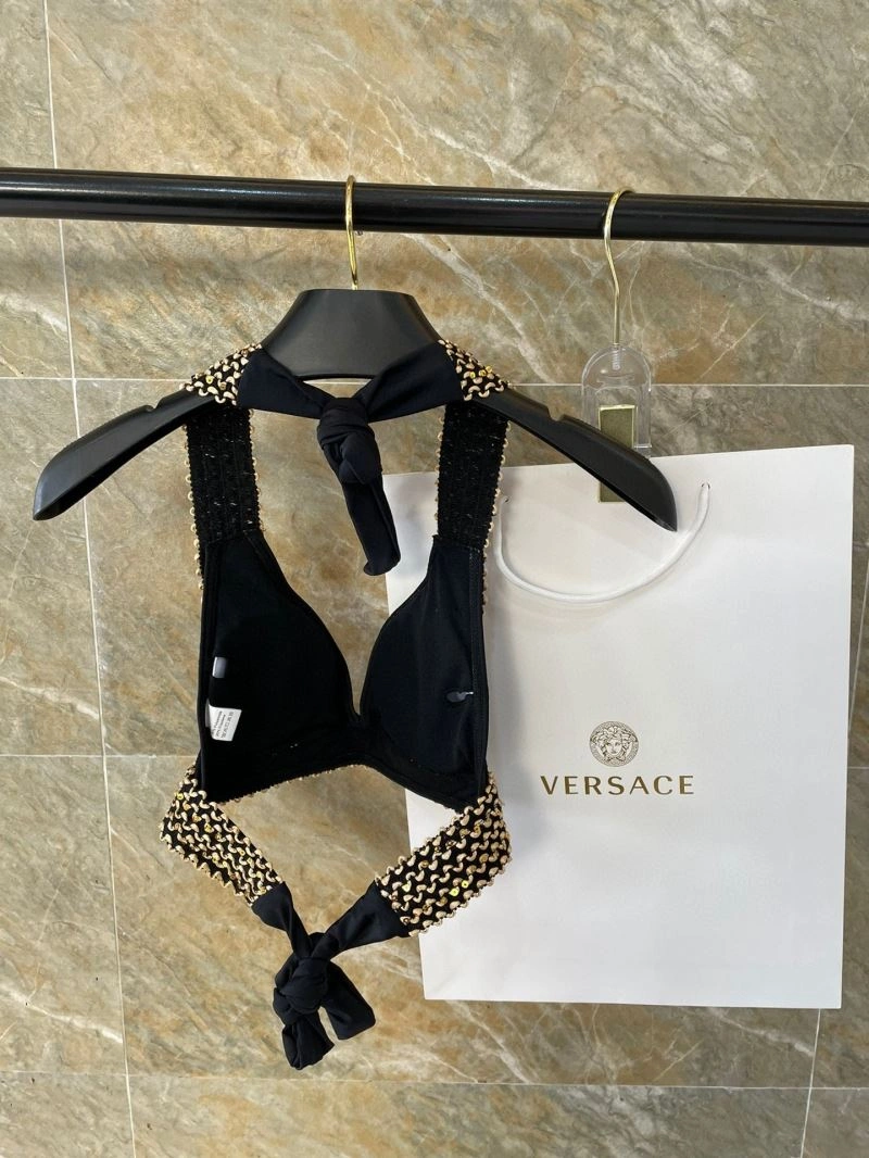 Trendsetting Versace Bikins 256472