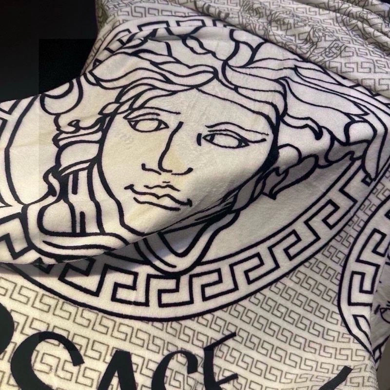 Breathable Versace Blanket 256532