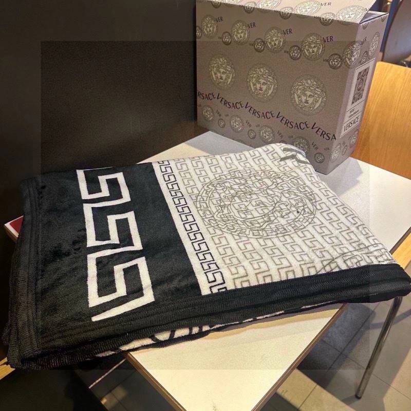 Breathable Versace Blanket 256532