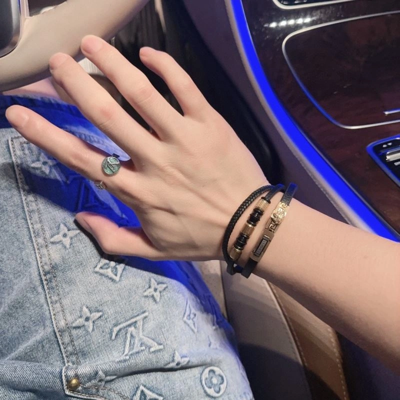 Versace Bracelets EyeCatching 213611