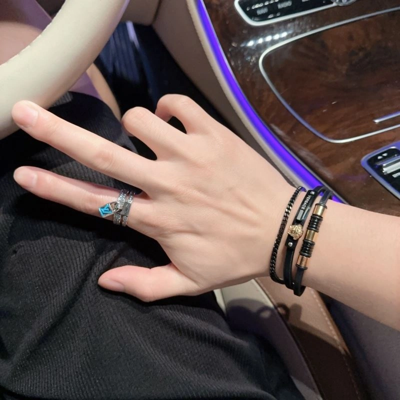 Versace Bracelets Fashionable 212787