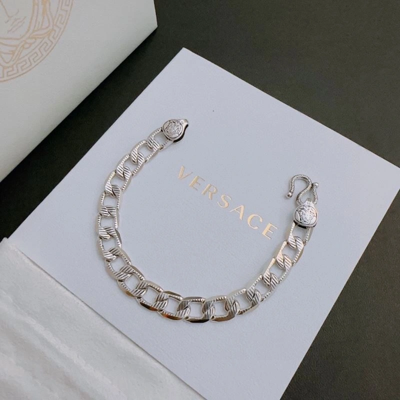 Versace Bracelets FashionForward 212515