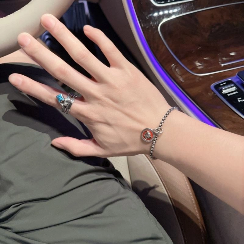 Sleek Versace Bracelets 211630