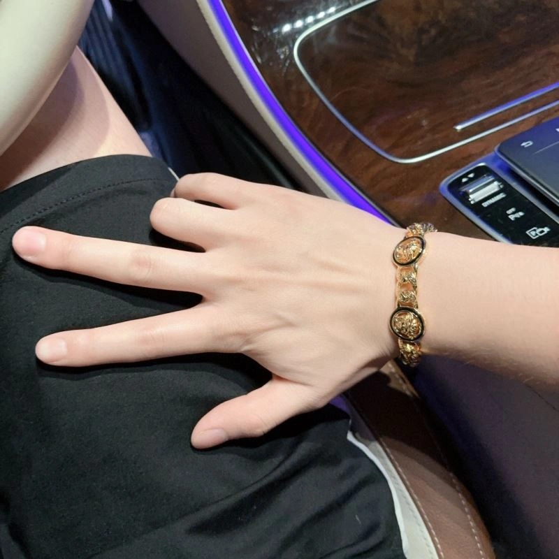 ComfortFit Versace Bracelets 211632