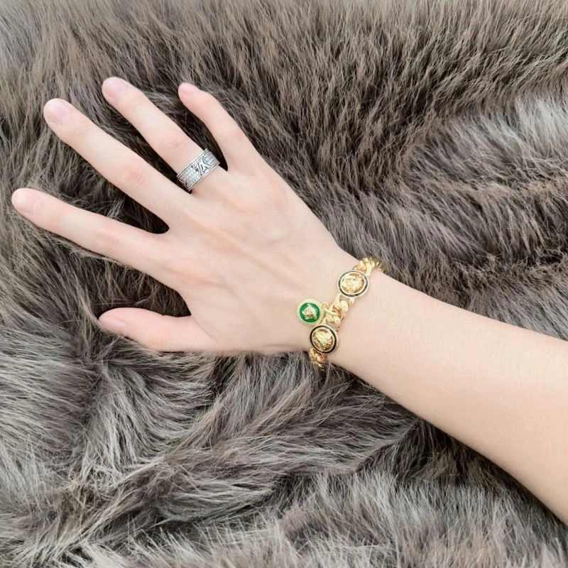 Practical Versace Bracelets 211628