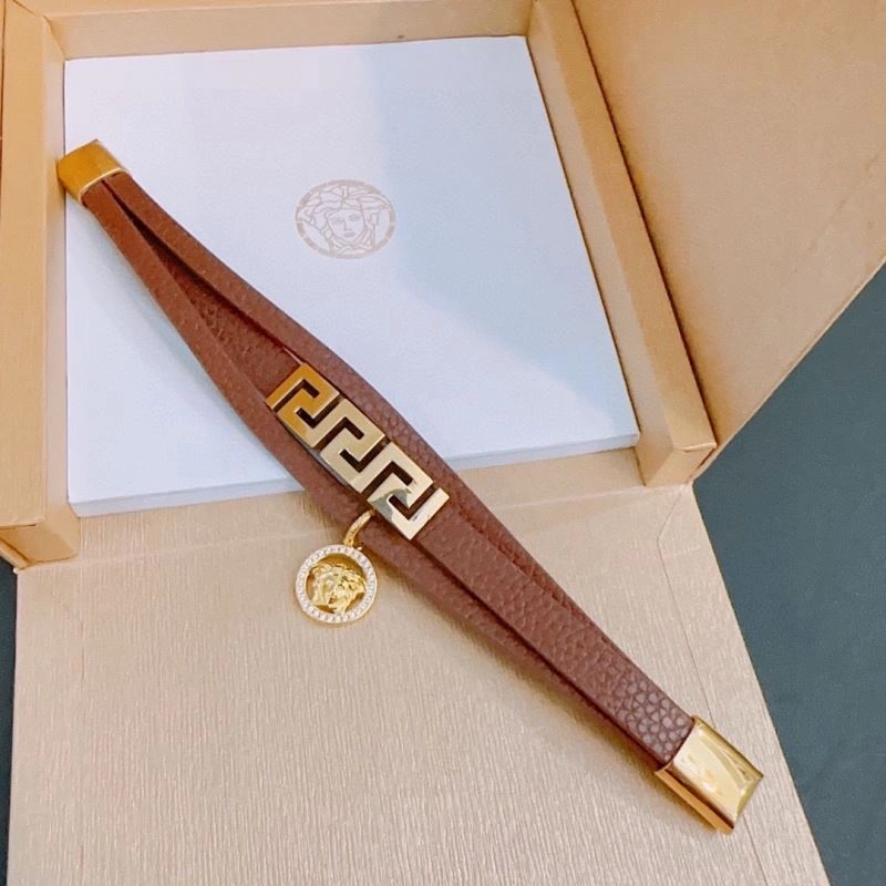 Premium Versace Bracelets 211623