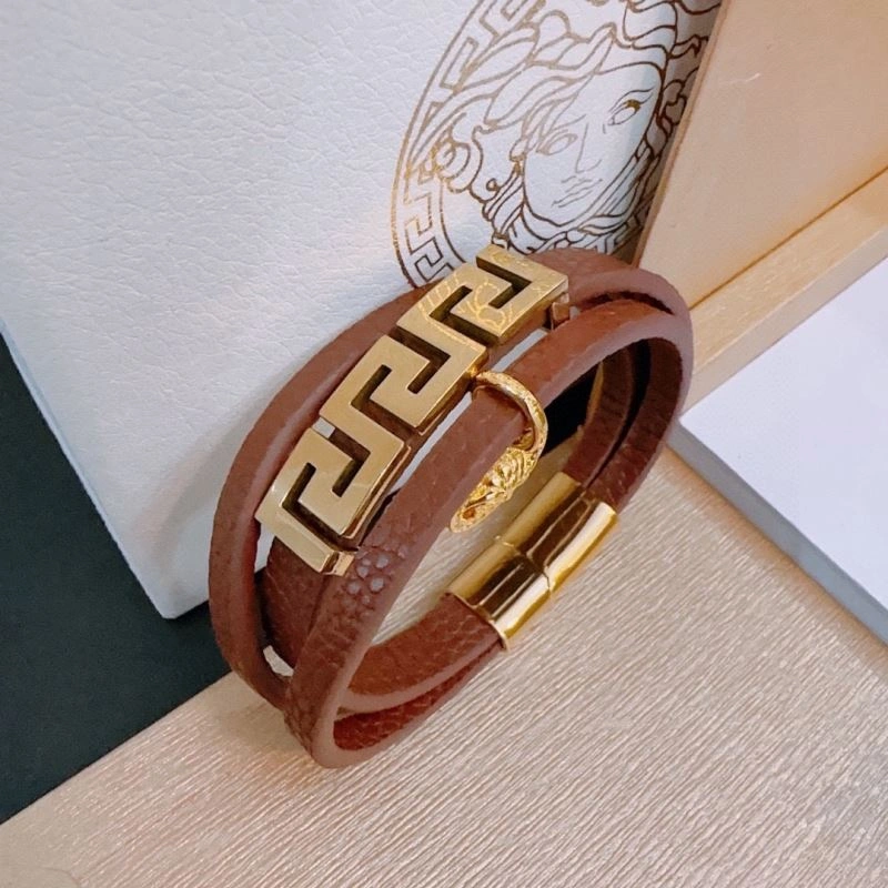 Premium Versace Bracelets 211623