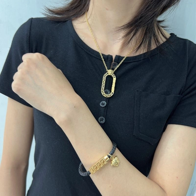 BestValue Versace Bracelets 211619