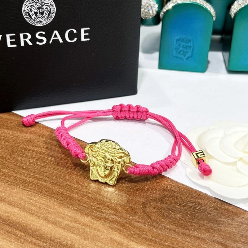 Sleek Versace Bracelets 211618