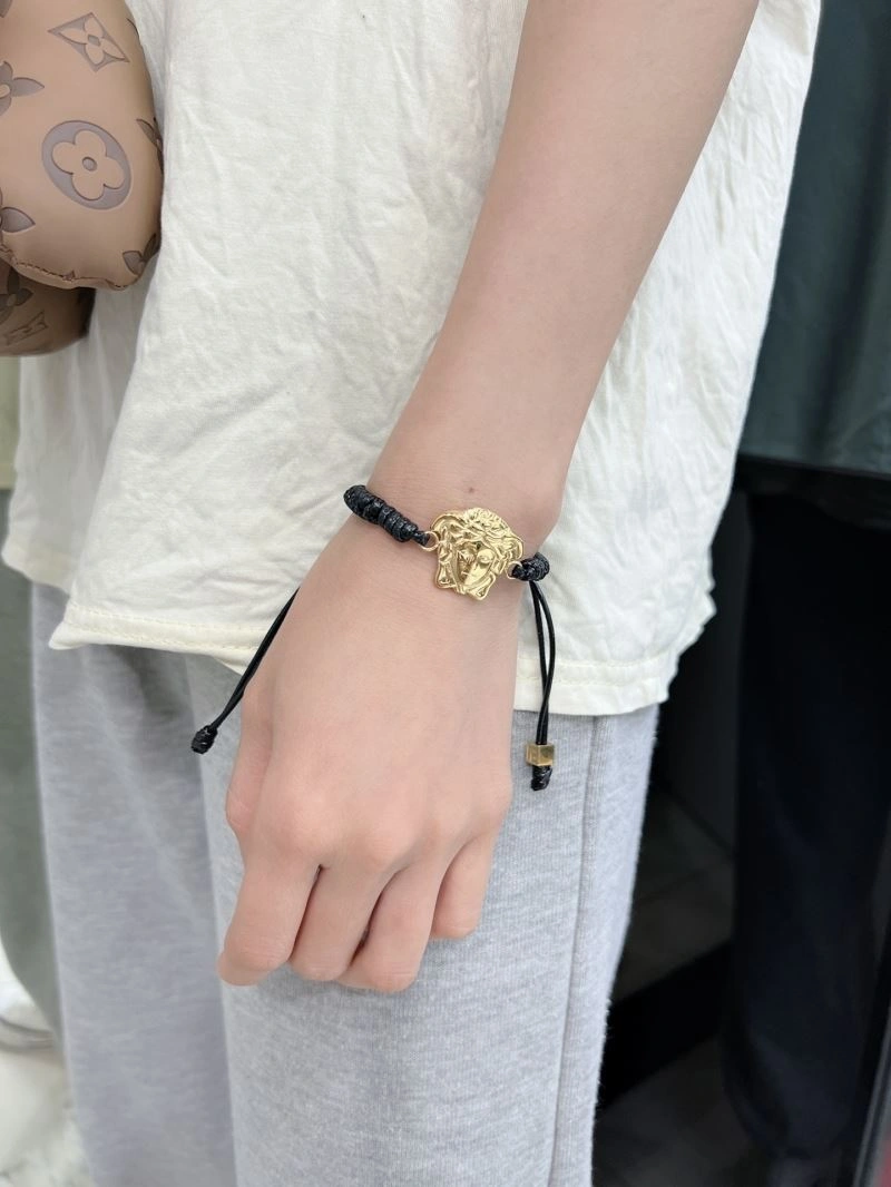 OdorResistant Versace Bracelets 211617