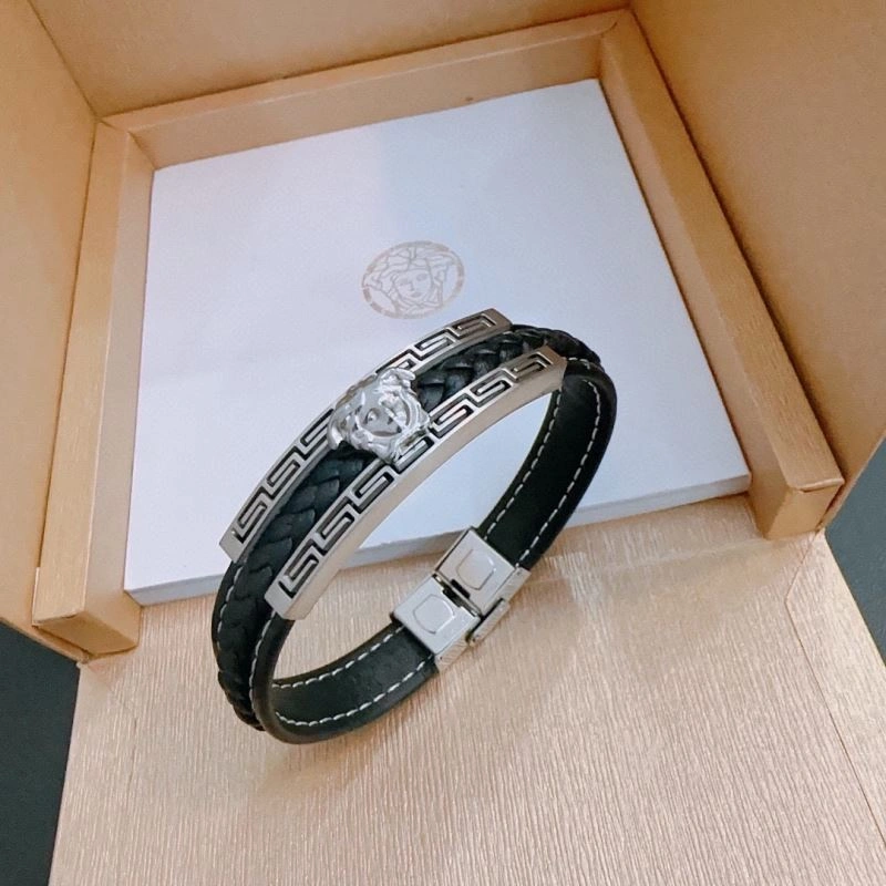 Casual Versace Bracelets 211023