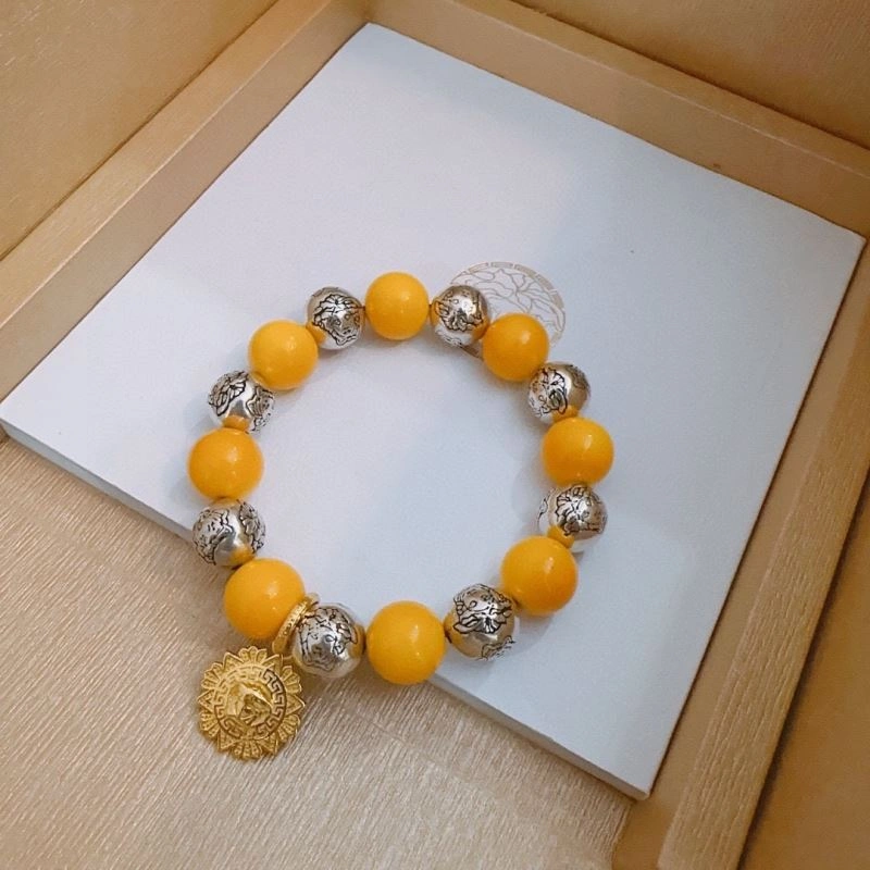 Versace Bracelets Stylish 211024