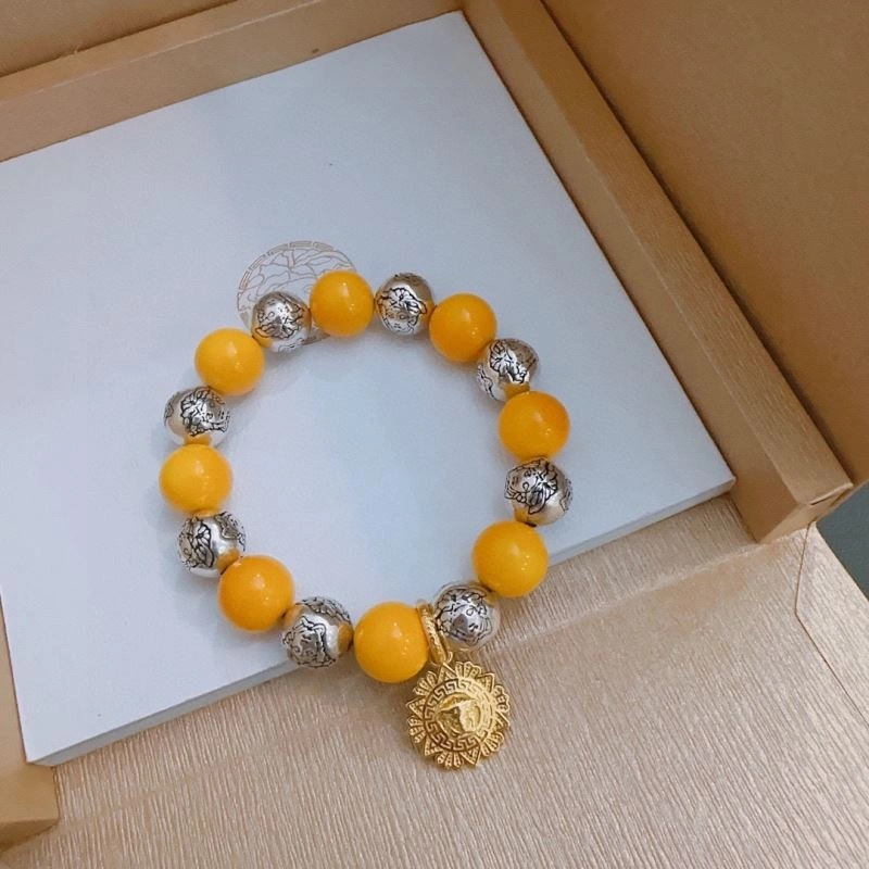 Versace Bracelets Stylish 211024