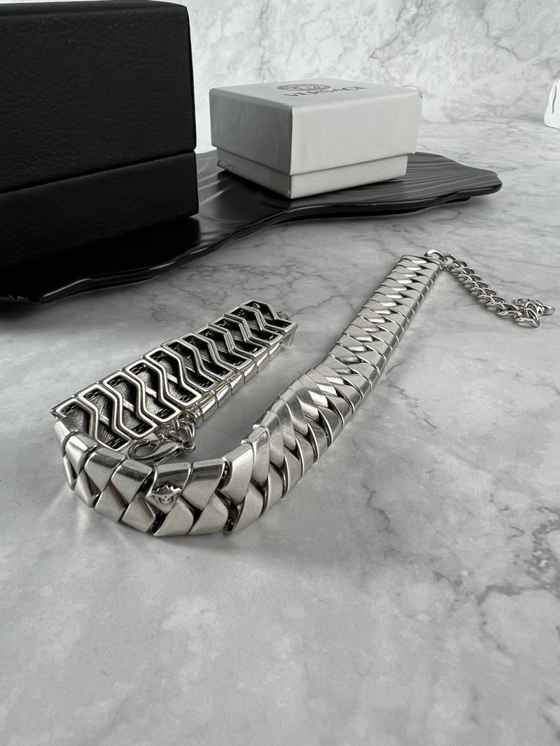 Casual Versace Bracelets 211028