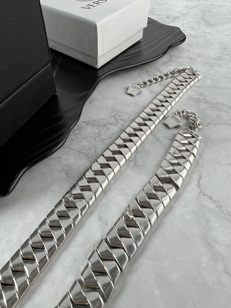 Casual Versace Bracelets 211028