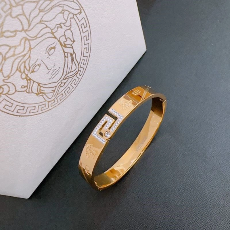 Versace Bracelets OnTrend 210394