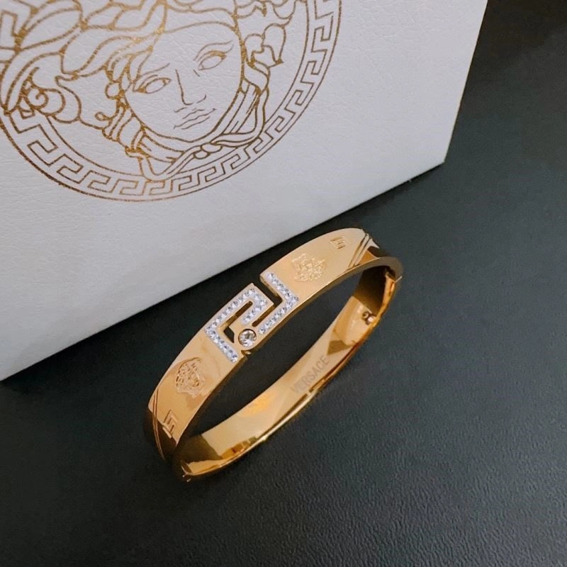 Versace Bracelets OnTrend 210394