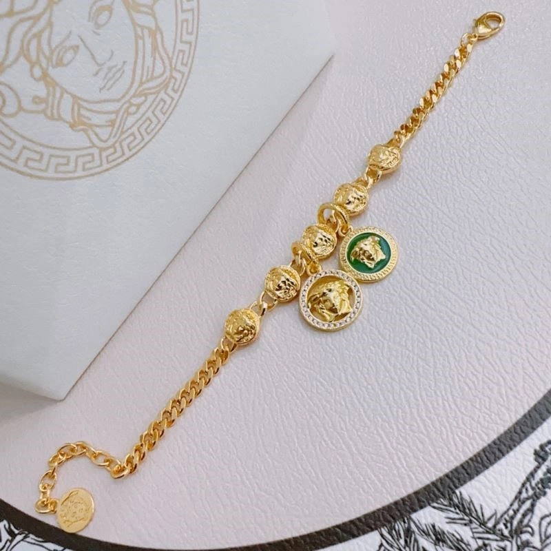 Refined Versace Bracelets 209617