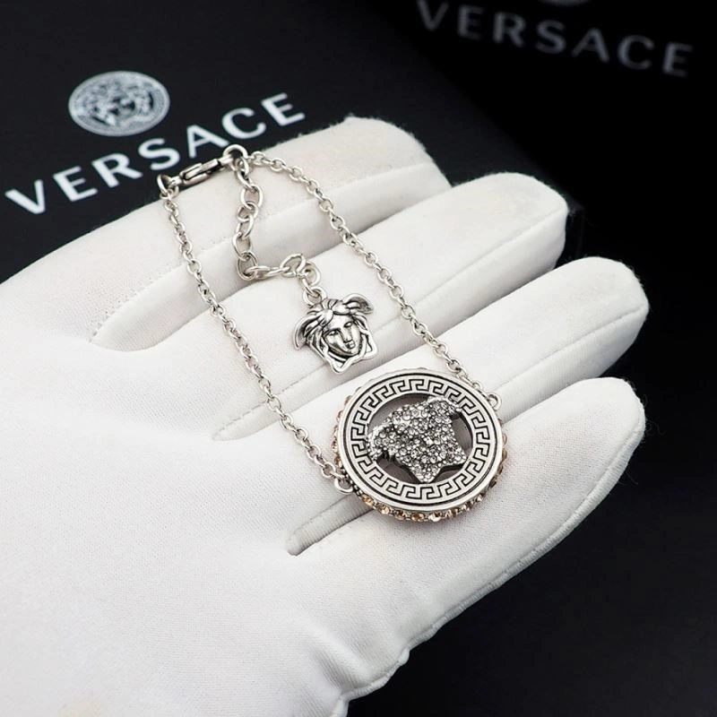 TechFriendly Versace Bracelets 209605
