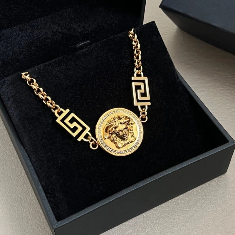 Casual Versace Bracelets 209042