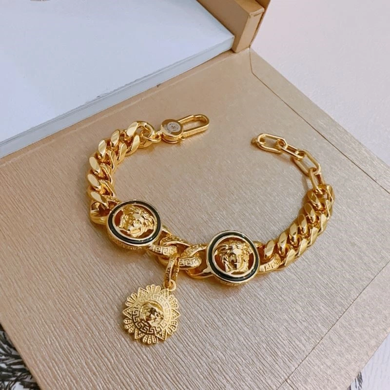 Modern Versace Bracelets 209037