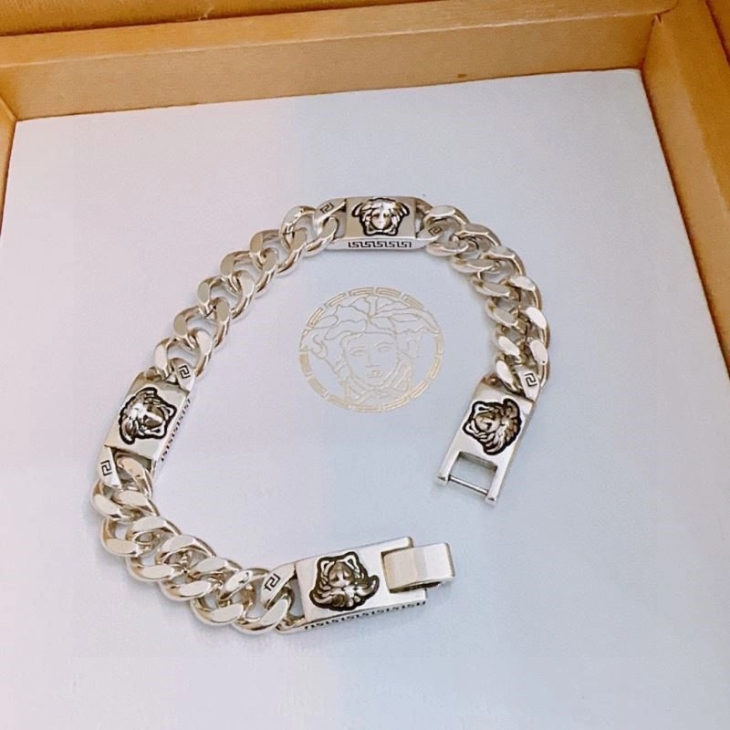 Classic Versace Bracelets 208381