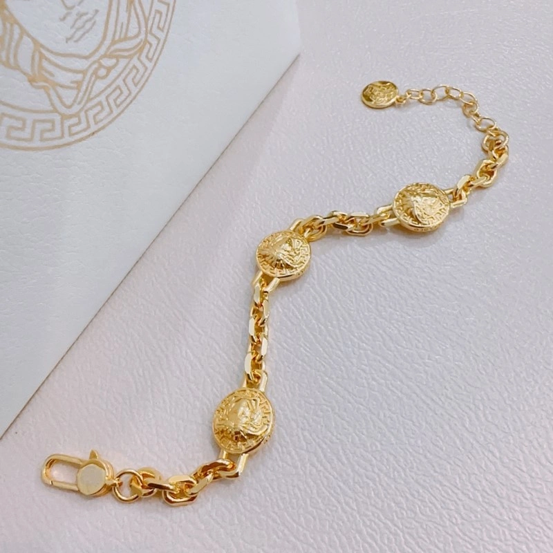 Effortless Versace Bracelets 207679