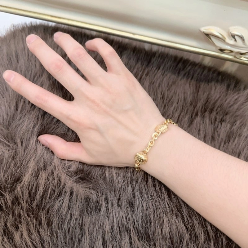 Effortless Versace Bracelets 207679