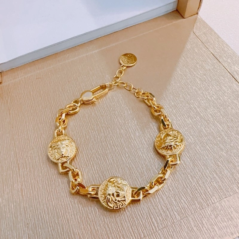 Effortless Versace Bracelets 207679