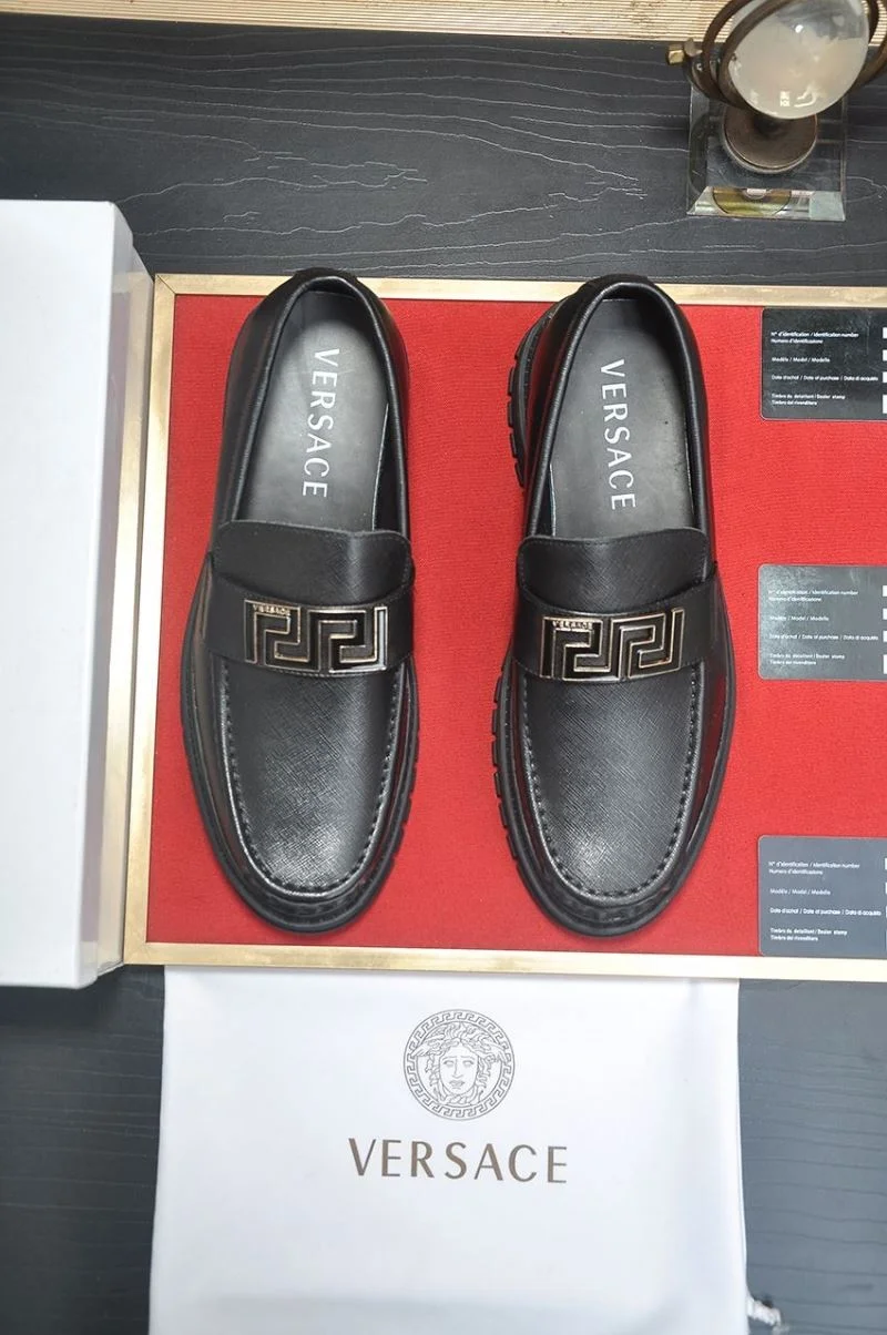 Functional Versace Business Shoes 37565