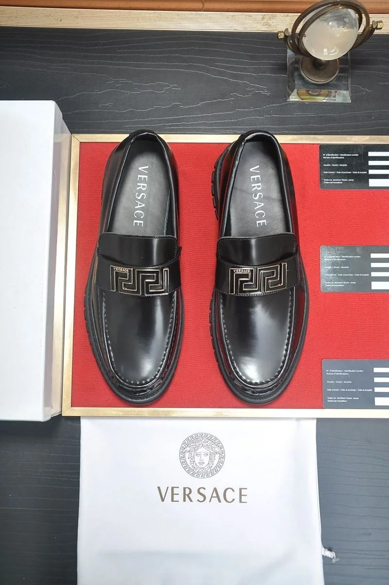 Durable Versace Business Shoes 37556