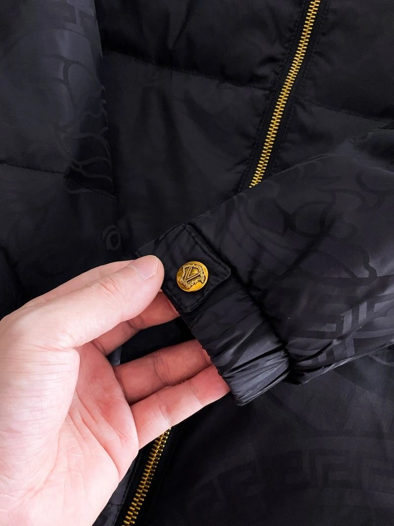 Versace Down Jackets Packable 175821