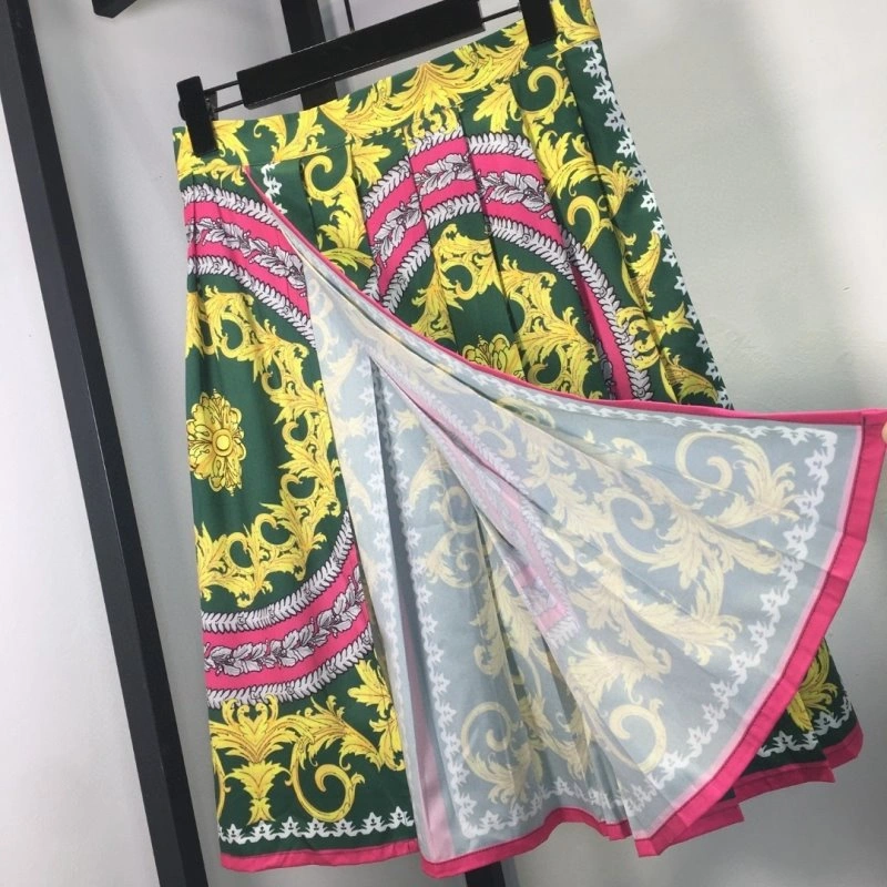 Elegant Versace Dress Suits 175058