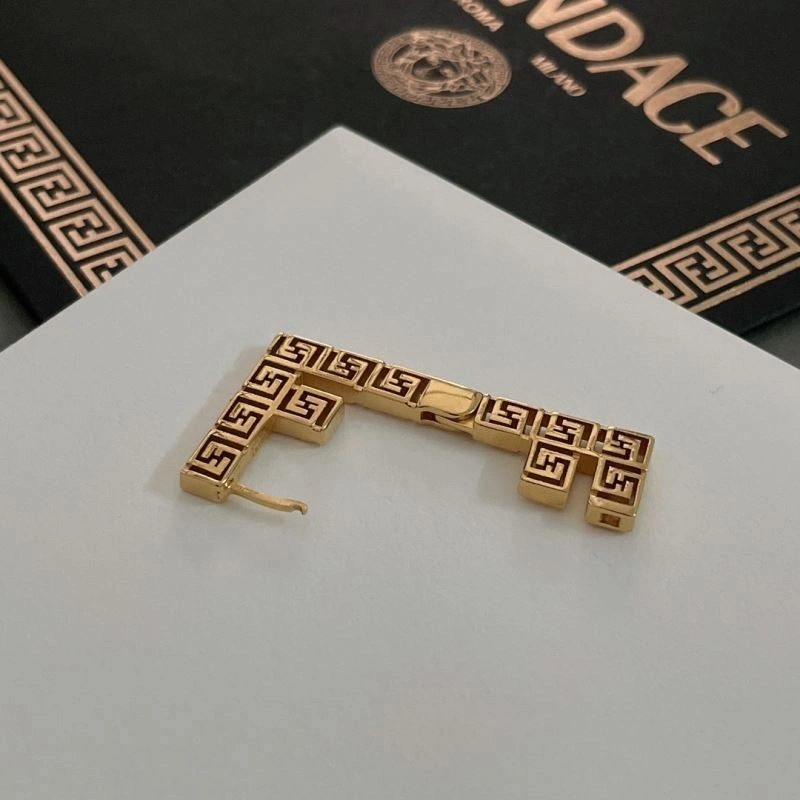 Fashionable Versace Earrings 213608