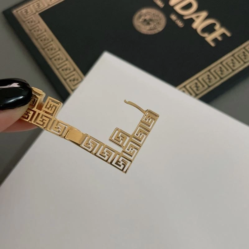 Fashionable Versace Earrings 213608