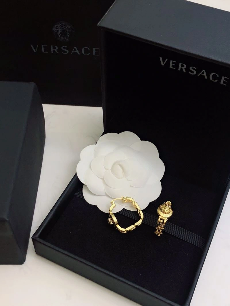 Versace Earrings Affordable 214072