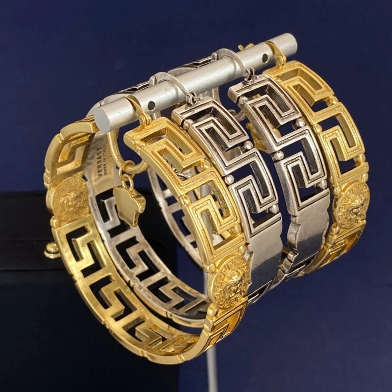Versace Earrings BestValue 211015